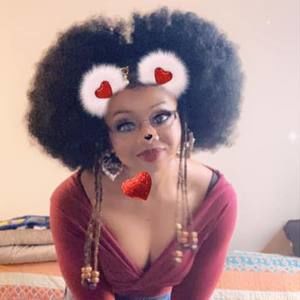 Meet your Posher, Jasmin